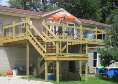 Deck Contractor with Railing in Springfield, IL